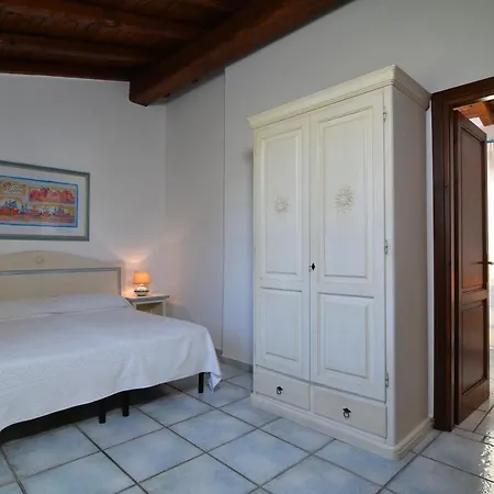 Hotell Li Suari Club Village