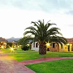 Li Suari Club Village 4*