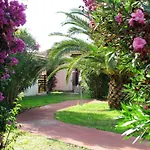 Li Suari Club Village 산테오도로