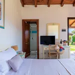 Hotel Li Suari Club Village San Teodoro (Sardinia)