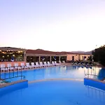 Li Suari Club Village 4* 산테오도로