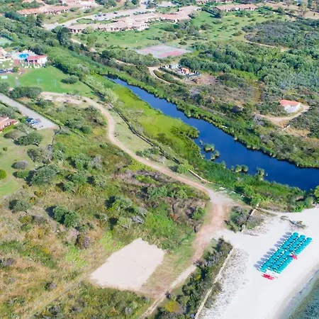Li Suari Club Village Hotel San Teodoro (Sardinia)
