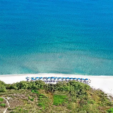 Li Suari Club Village Hotel San Teodoro (Sardinia)