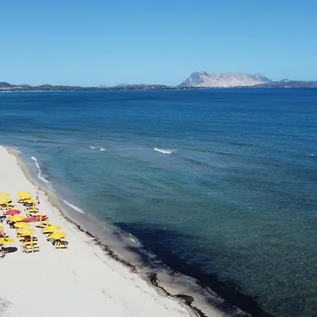 Li Suari Club Village 4* San Teodoro (Sardinia)