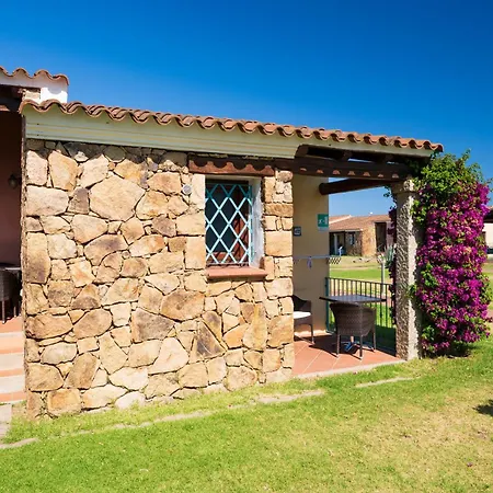 Li Suari Club Village 4* San Teodoro (Sardinia)