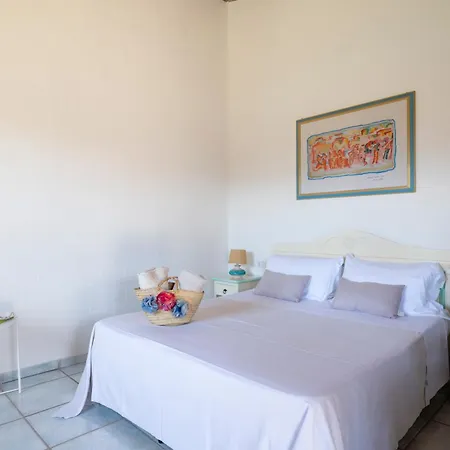 Li Suari Club Village Hotel San Teodoro (Sardinia)