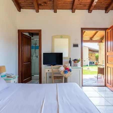 Li Suari Club Village Hotel 4*