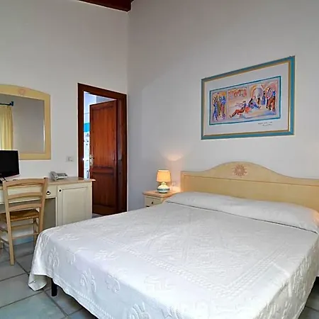 Hotel Li Suari Club Village San Teodoro (Sardinia)