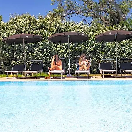 Hotel Li Suari Club Village 4*