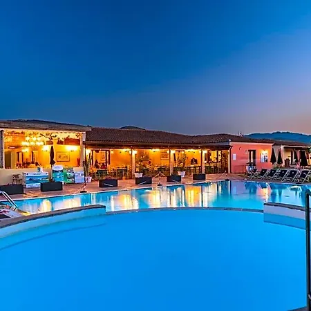 Li Suari Club Village Hotel San Teodoro (Sardinia)