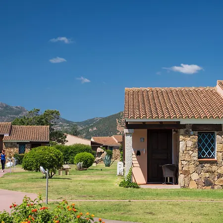 Hotel Li Suari Club Village San Teodoro (Sardinia)