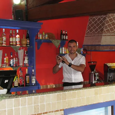 Li Suari Club Village Сан-Теодоро