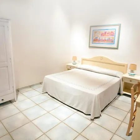 Li Suari Club Village 4*