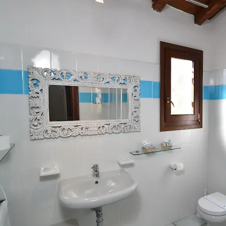 ホテル Li Suari Club Village