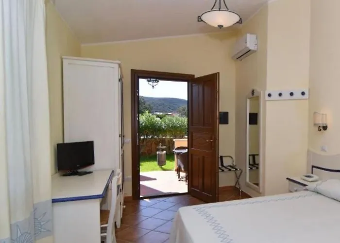 Li Suari Club Village