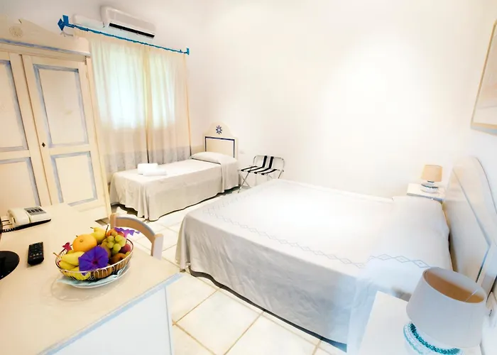 Hotel Li Suari Club Village San Teodoro (Sardinia)