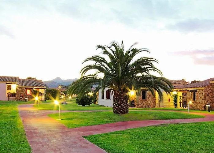 Li Suari Club Village 4*