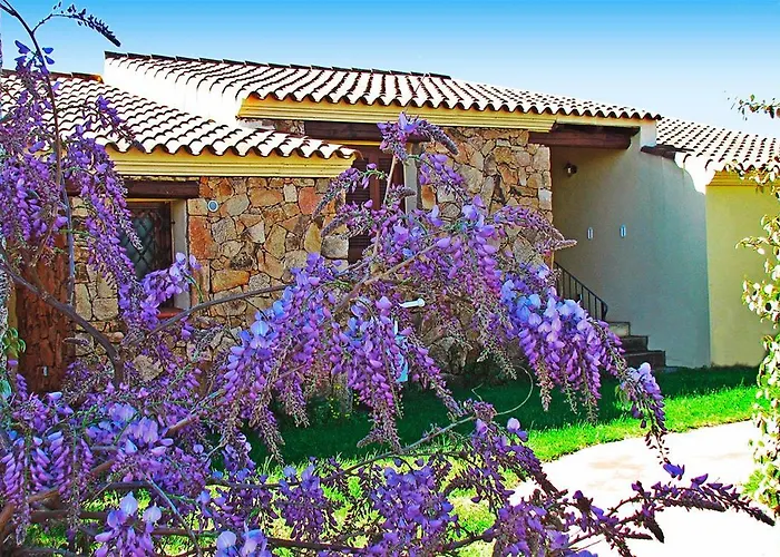 Hotel Li Suari Club Village 4*