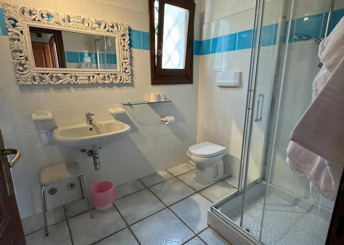 Otel Li Suari Club Village San Teodoro (Sardinia)