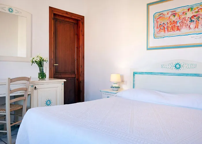 Li Suari Club Village Hotel San Teodoro (Sardinia)