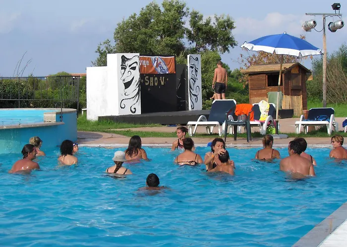 Li Suari Club Village 4*