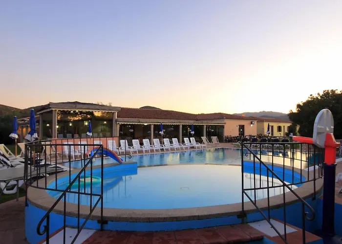 Li Suari Club Village